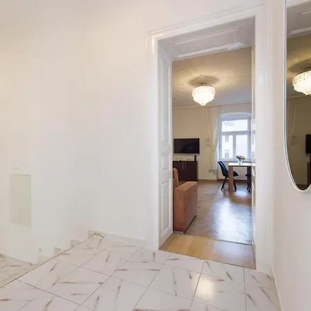Cozy And Brand New 1 Bedroom In