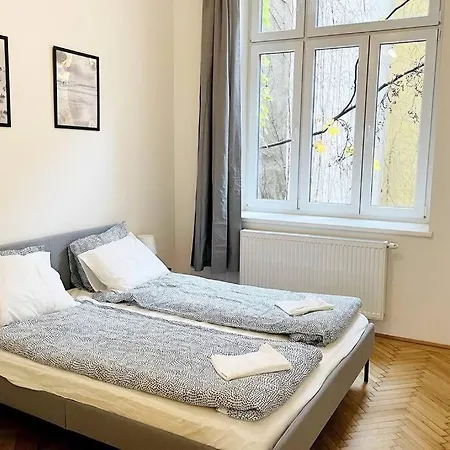 City-center-apartment Hip Area, Big & New