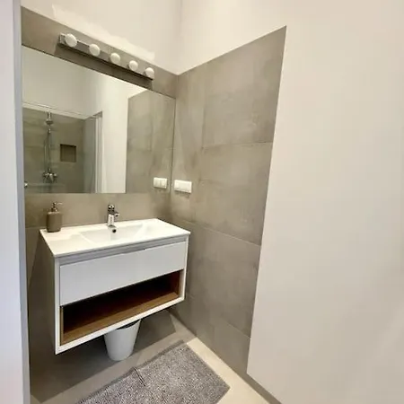 City-center-apartment Hip Area, Big & New Vienna