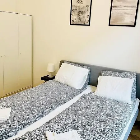 City-center-apartment Hip Area, Big & New