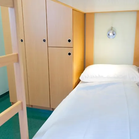 Jugendgaestehaus Brigittenau &brigittenau Youth Palace Vienna