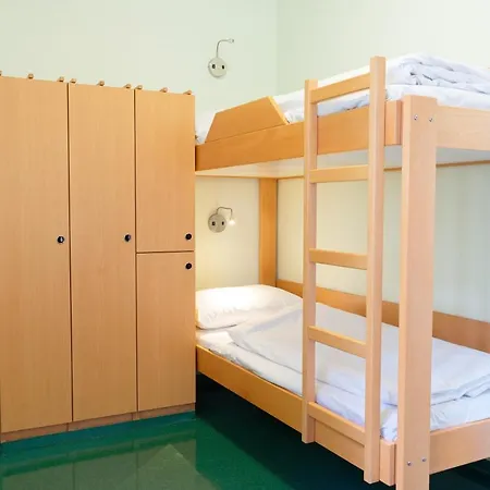 Jugendgaestehaus Brigittenau &brigittenau Youth Palace Hostel Vienna