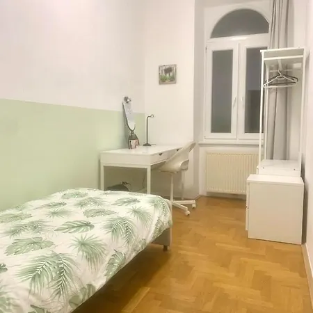 Apartment Super Location Train Metro Bahnhof Meidling Single *