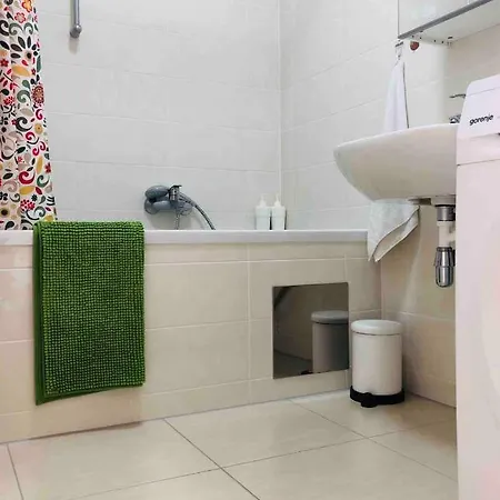 Homestay Cozy Danube - 15 Mins To Downtown