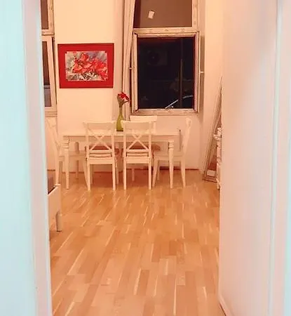 Premier Studio 2p Lg Apartment Vienna