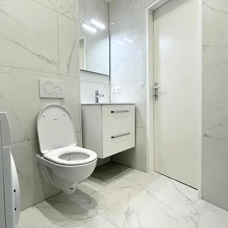 Cosy Located At Famous Kutschkermarkt Apartment