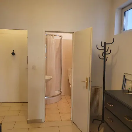 Spacious Near The Center