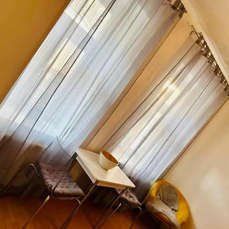 Apartment & Business 1150 *