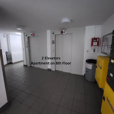 Lovely For 4 On The Danube River - Private Parking Appartamento Vienna