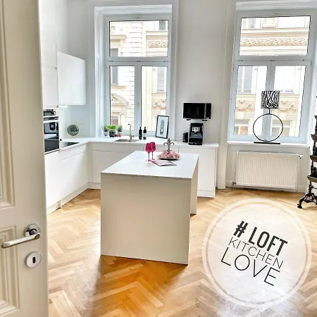 Loft2be, Loft For 8 *