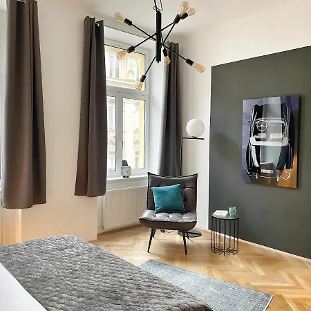 Loft2be, Loft For 8 Apartment Vienna