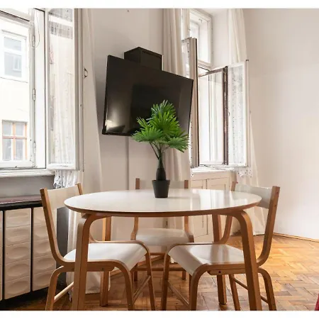 Optimal Apartment, 5 Persons, Long Discount