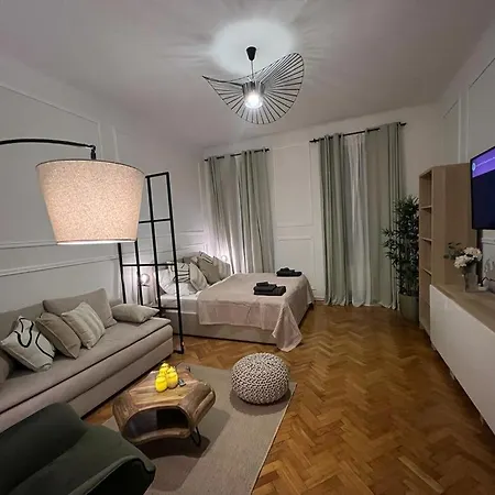 Apartment Malfattigasse 19, 22 *