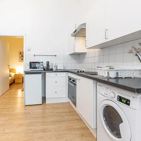 Apartment Trendy By Jr *