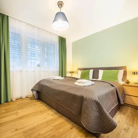 Jimmy's Siena Aparthotel
