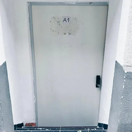 Space One - Simple Living In The Center Vienna