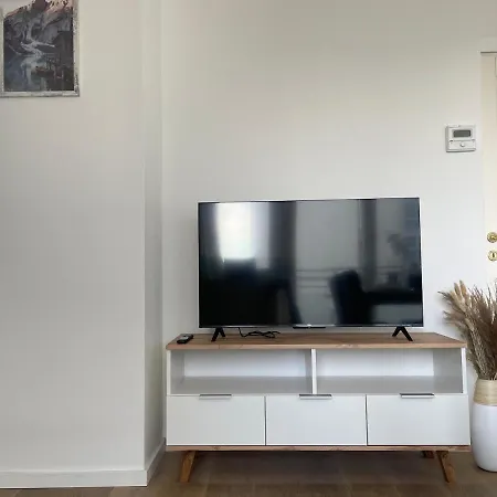 80m2 With Balcony & Free Netflix Vienna