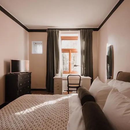 Oak House Bed & Breakfast