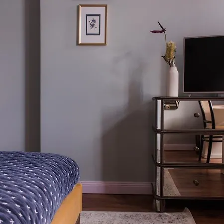 Oak House Bed & Breakfast