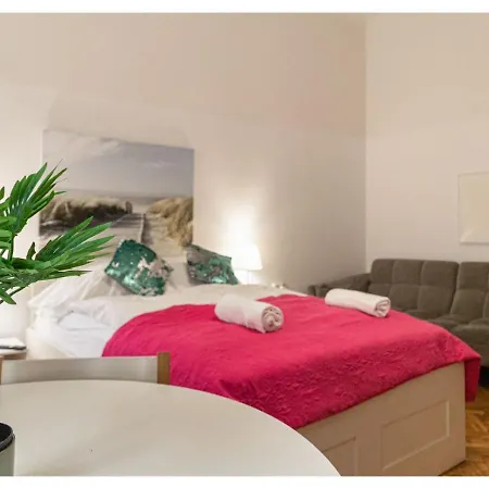 Apartment Optimal Apartment, 5 Persons, Long Discount Vienna