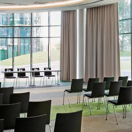 Courtyard By Marriott Prater/messe 4* Bécs