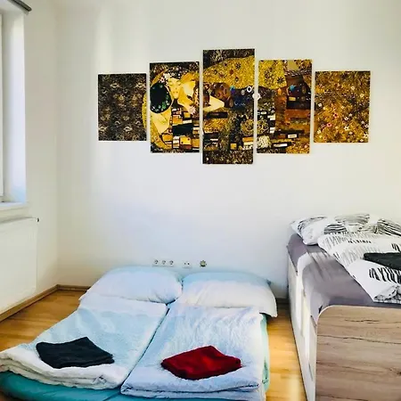 Feel The Klimt No1 Near Main Train Station - Hbf Apartment *