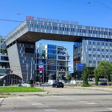 Mariahilfer 4 Min To The Shopping Center And Schoenbrunn Palace Apartment *