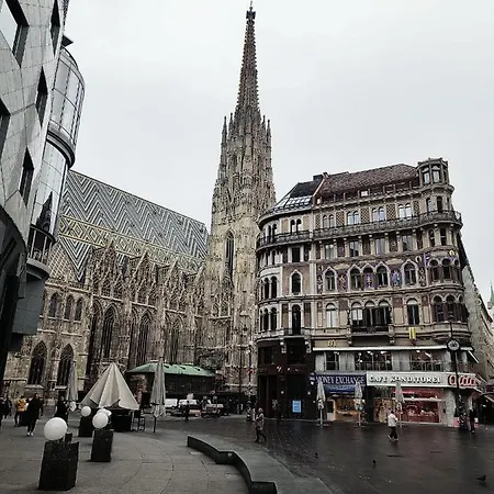 Mariahilfer 4 Min To The Shopping Center And Schoenbrunn Palace