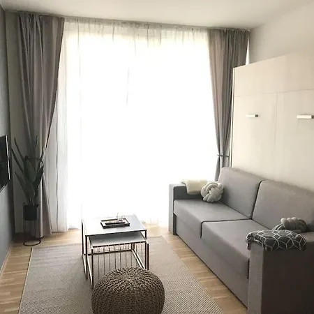 Apartment Premium Apartment, Family Friendly *