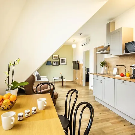 Apart-hotel Jimmy's Lory Viena