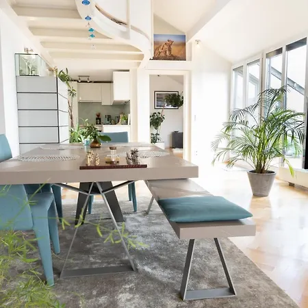 Apartment Stunning 100m In - Center *