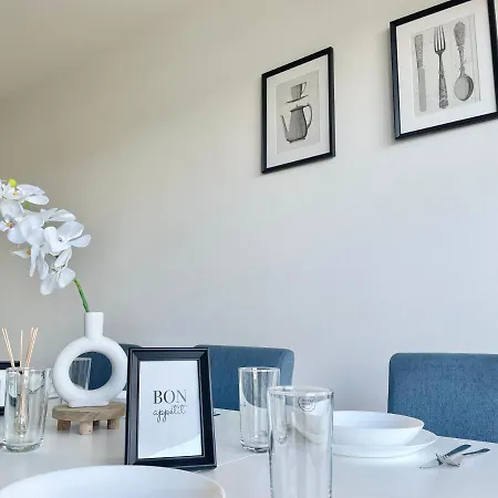 Apartment 80m2 With Balcony & Free Netflix *