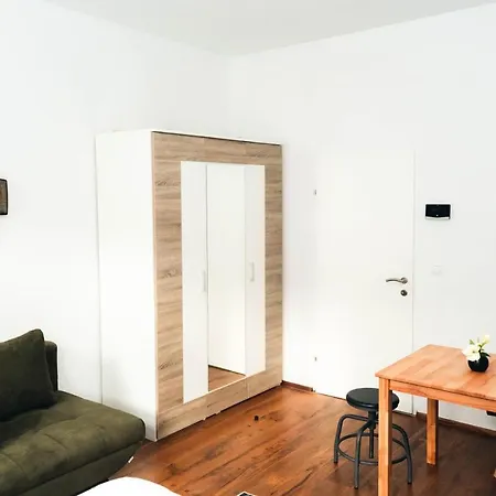 Wonderful, Modern Center Apartment Vienna