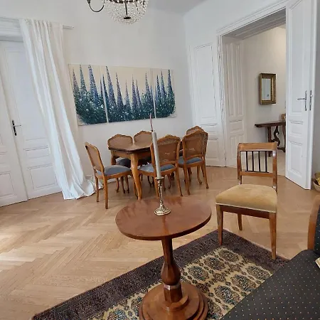 Apartment Am Sobieskiplatz By Interhome Vienna