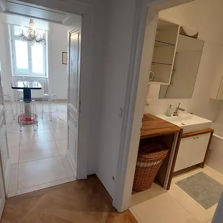 Am Sobieskiplatz By Interhome Vienna