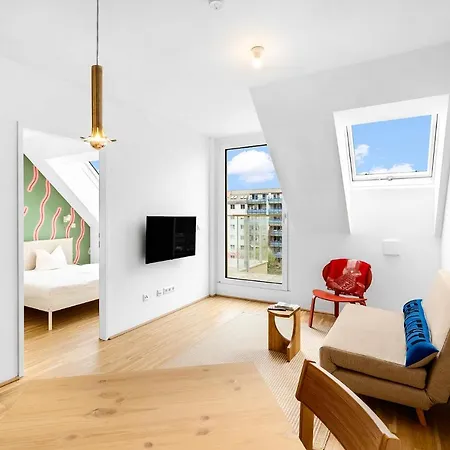 Apartment Ding Design In Brigittenau *