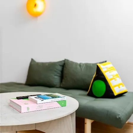Ding Design In Brigittenau Apartment Vienna