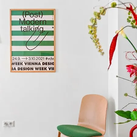 Ding Design In Brigittenau *
