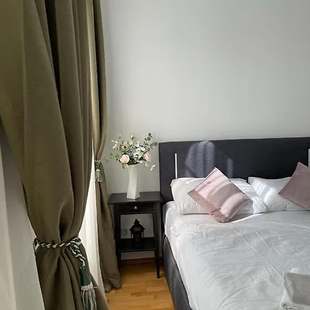 Apartment 2 *