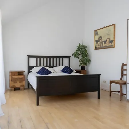 Apartment 180m2 Penthouse, Luxury Next To Karlskirche And Parking Included Vienna