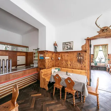 Hotel Bergwirt Schoenbrunn