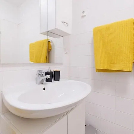 New! Cozy & Lovely In The 3rd District Wenen