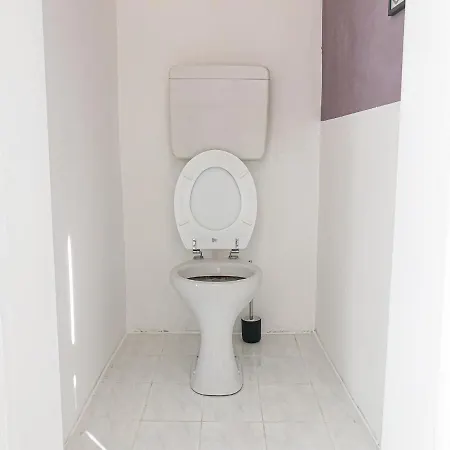 Apartment Vibrant 3br Near Akh Hospital - Perfect For Groups Vienna