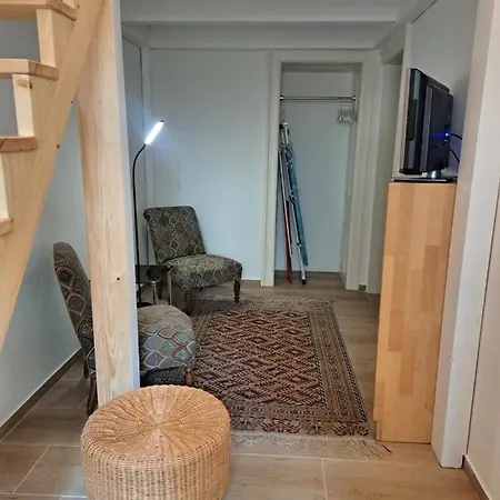Apartment Ruhige Art-garconniere Mit Balkon *
