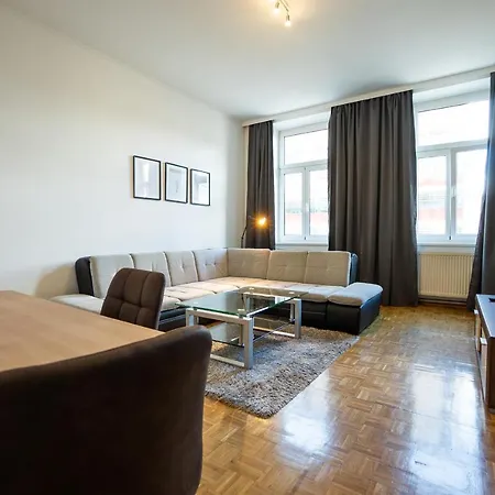 Two Bedrooms Family * Vienna