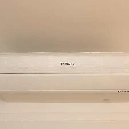 Apartment Rooftop Cozy Near Innerstadt With Ac Vienna