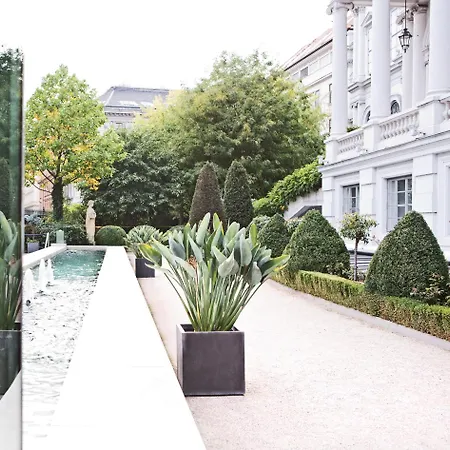 Palais Coburg 5* Wenen