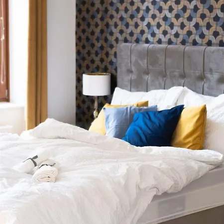Apartment Luxury Meets Retro Near Parking Vienna