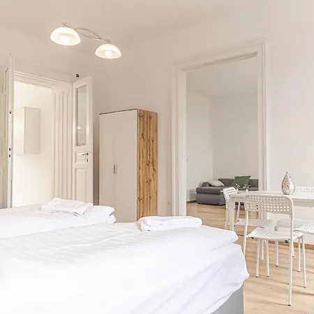 Welcoming 2br Apt. Near Akh- Perfect For Longstays Apartment Vienna