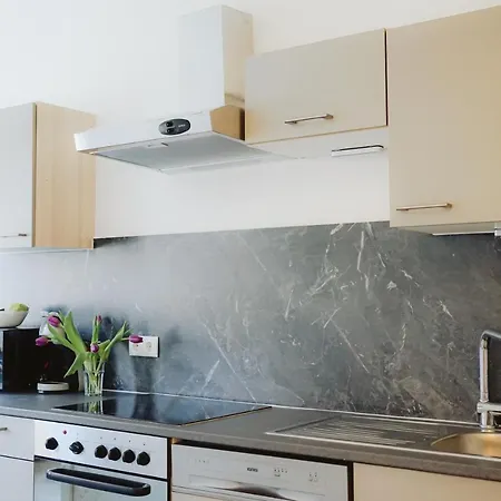Apartment Near Belvedere Vienna
